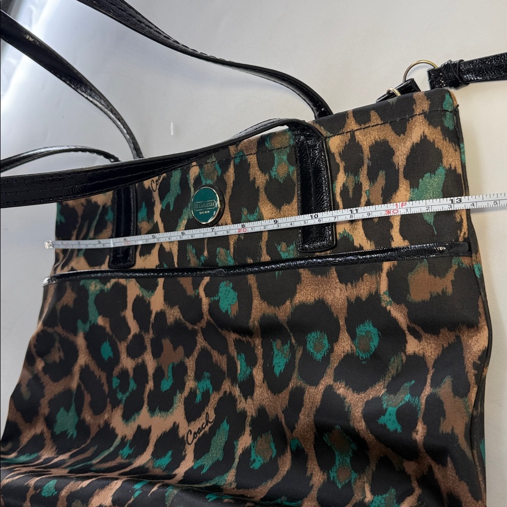 NWOT Coach Signature Stripe Ocelot Leopard Print Tote - Picture 8 of 9